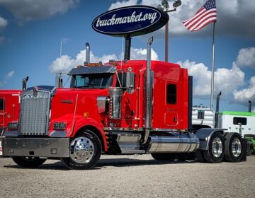 2017 KENWORTH W900L GLIDER KIT 183462