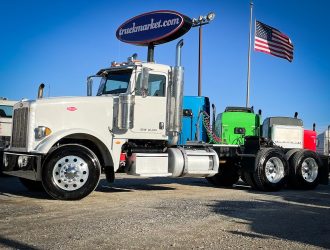 2013 PETERBILT 367 DAYCAB 162823