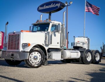 2003 PETERBILT 379 DAYCAB 591331