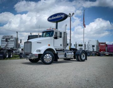 2007 KENWORTH T800 DAYCAB 167634