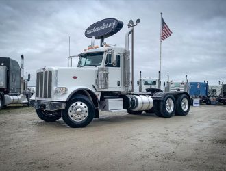 2014 PETERBILT 388 DAYCAB 232084