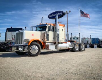 2010 PETERBILT 389 SLEEPER 794144