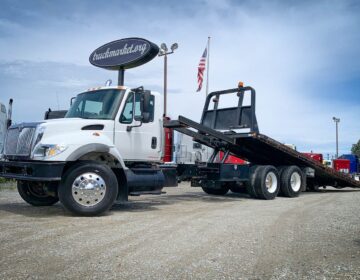 2006 INTERNATIONAL 7500 ROLLBACK TRUCK 209651
