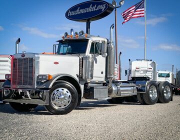 2001 PETERBILT 379EXHD DAYCAB 570314