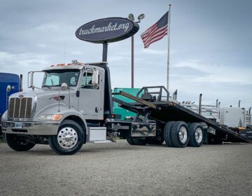 2014 PETERBILT 348 ROLLBACK TRUCK 215951