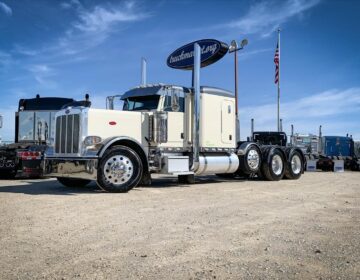 2015 PETERBILT 389 GLIDER 299601