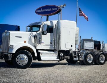 2014 KENWORTH W900 SLEEPER 396552