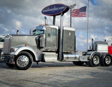 2015 KENWORTH W900L GLIDER KIT 473733