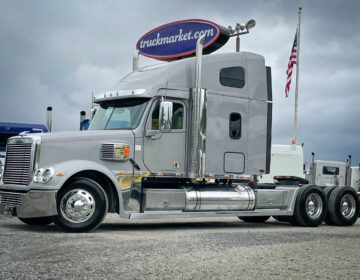 2017 FREIGHTLINER CORONADO PRE ELOG GLIDER KIT HS4310