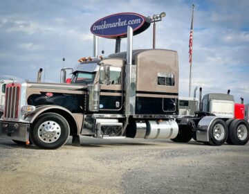 2022 PETERBILT 389 SLEEPER 774986