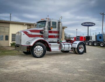 2007 KENWORTH T800 DAYCAB 165865