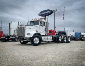 2006 KENWORTH T800 DAYCAB 147434