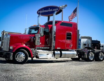 2023 KENWORTH W900L SLEEPER 493683