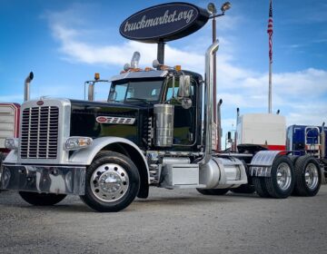 2016 PETERBILT 389 PRIDE & CLASS GLIDER KIT 390196