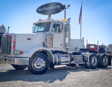 2001 PETERBILT 378 DAYCAB 565270