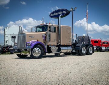 1999 KENWORTH W900L PRE ELOG SLEEPER 825130