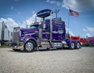 2000 KENWORTH W900L PRE ELOG SLEEPER 832177