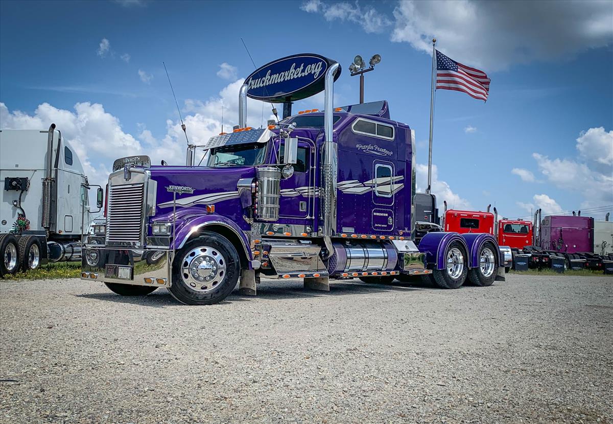 2000 KENWORTH W900L PRE ELOG SLEEPER