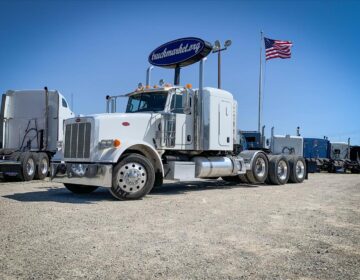 2012 PETERBILT 367 SLEEPER 127261