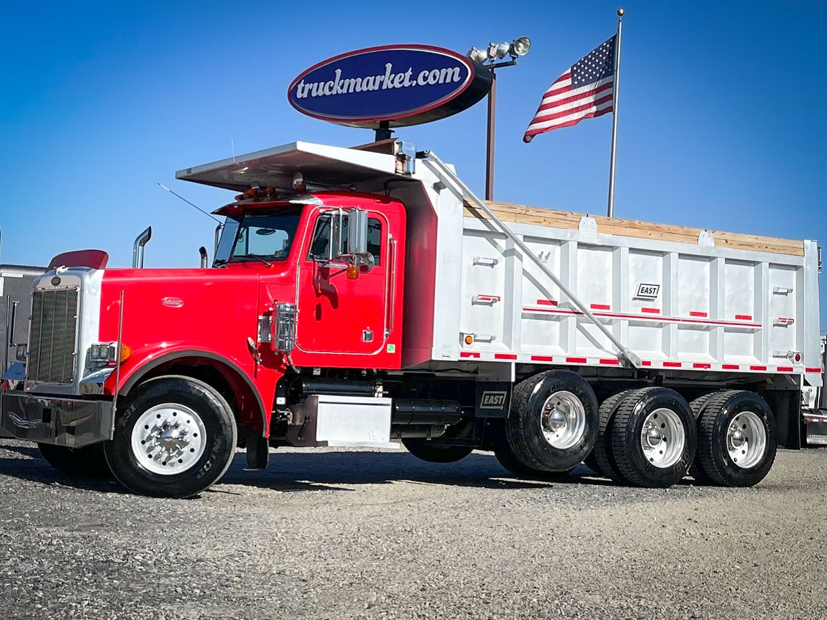 2000 PETERBILT 357 TRI AXLE DUMP TRUCK