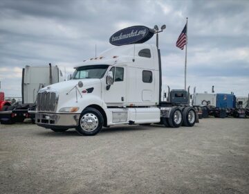 2014 KENWORTH W900L WINCH TRUCK 406099