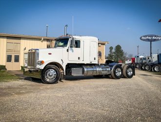 2006 PETERBILT 378 TANDEM AXLE SLEEPER 646696