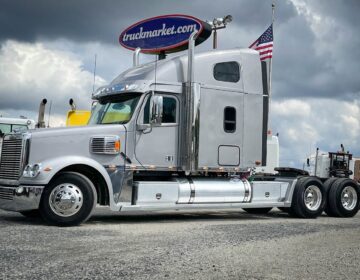 2017 FREIGHTLINER CORONADO PRE ELOG GLIDER KIT HS4312