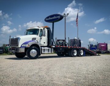 2013 MACK GU533 HYDRATAIL TRUCK 010161