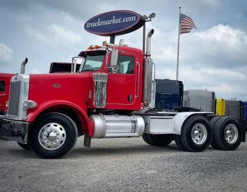 2006 Peterbilt 378 Daycab 660810