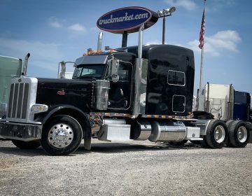 2013 Peterbilt 388 Sleeper 172291