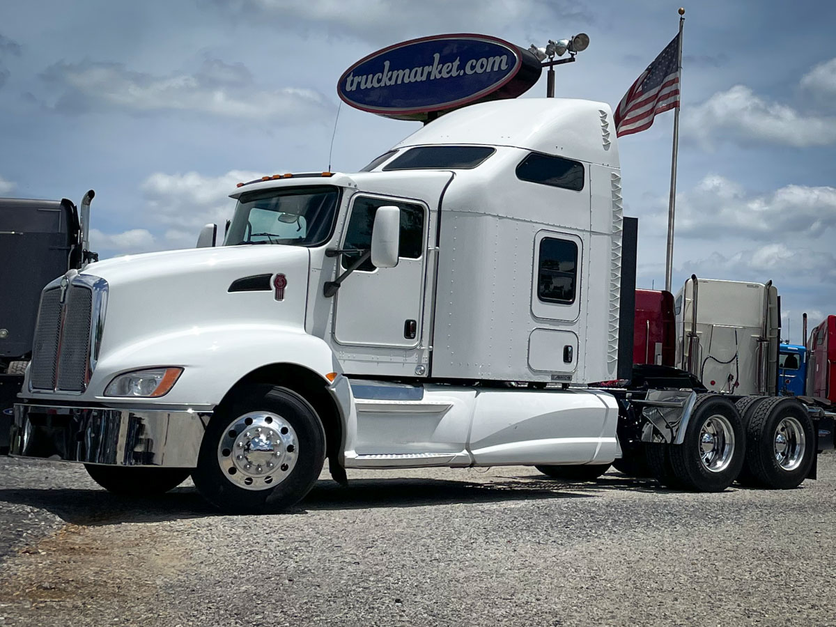 2014 KENWORTH T660 GLIDER KIT