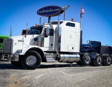 2016 Kenworth T800 Tri Axle Glider Kit 131906