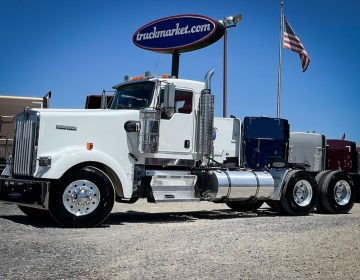 2005 Kenworth W900l Daycab 103981