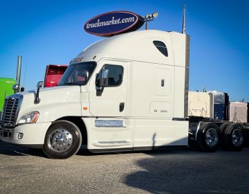 2018 Freightliner Cascadia Glider Kit Js7454