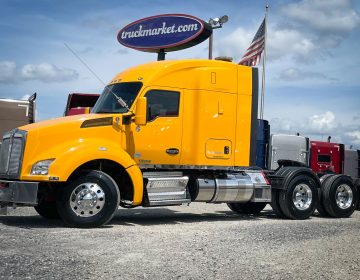 2018 Kenworth T880 Sleeper 210328