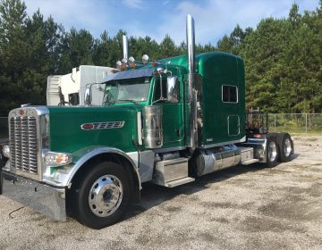 2023 Peterbilt 389 Pride Class Sleeper 891350
