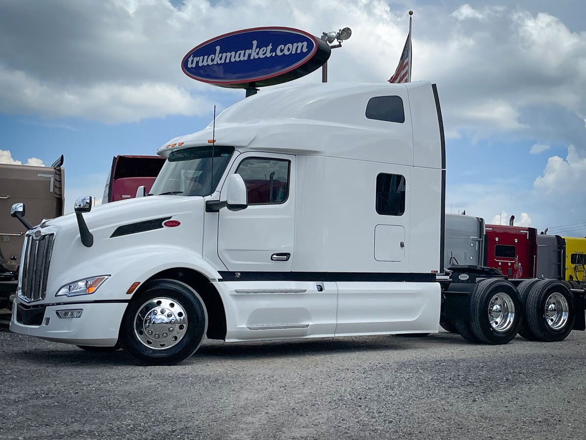 2023 PETERBILT 579 SLEEPER