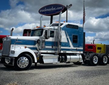 2014 Kenworth W900l Sleeper 414872