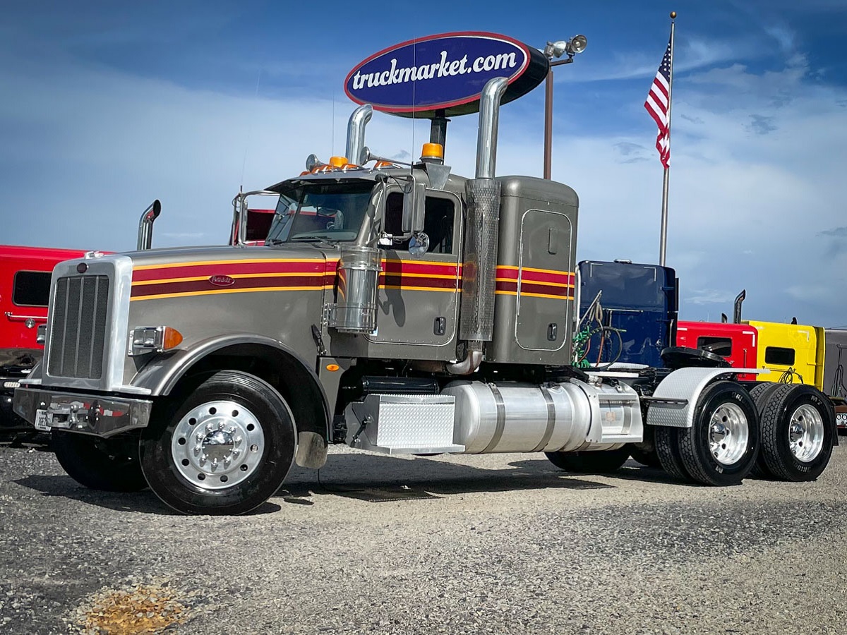 2012 PETERBILT 367 SLEEPER