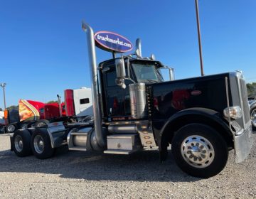 2015 Peterbilt 389 Daycab Glider Kit 319317