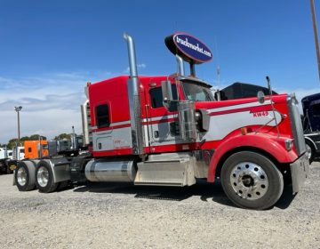 2017 Kenworth W900l Sleeper 170429