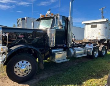 2021 Peterbilt 389 Daycab 737984