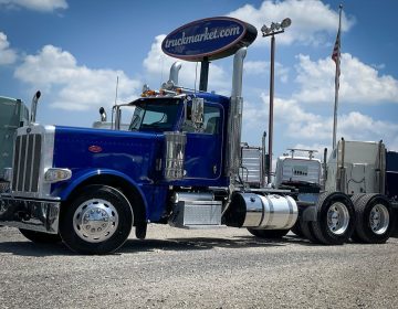 2022 Peterbilt 389 Daycab 809531