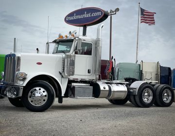 2019 Peterbilt 389 Daycab 273208
