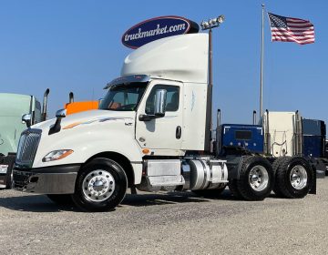 2019 International Lt625 Daycab 131232