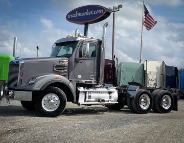 2019 Freightliner Coronado Daycab Ks9355