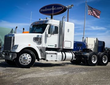 2019 Freightliner Coronado Sleeper Kk9975
