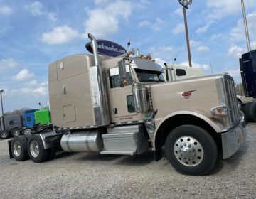 2012 Peterbilt 389 Sleeper 151392
