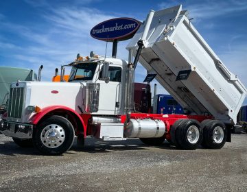 2005 Peterbilt 379 Dump Truck 888938