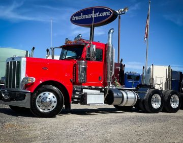 2020 Peterbilt 389 Daycab 666624